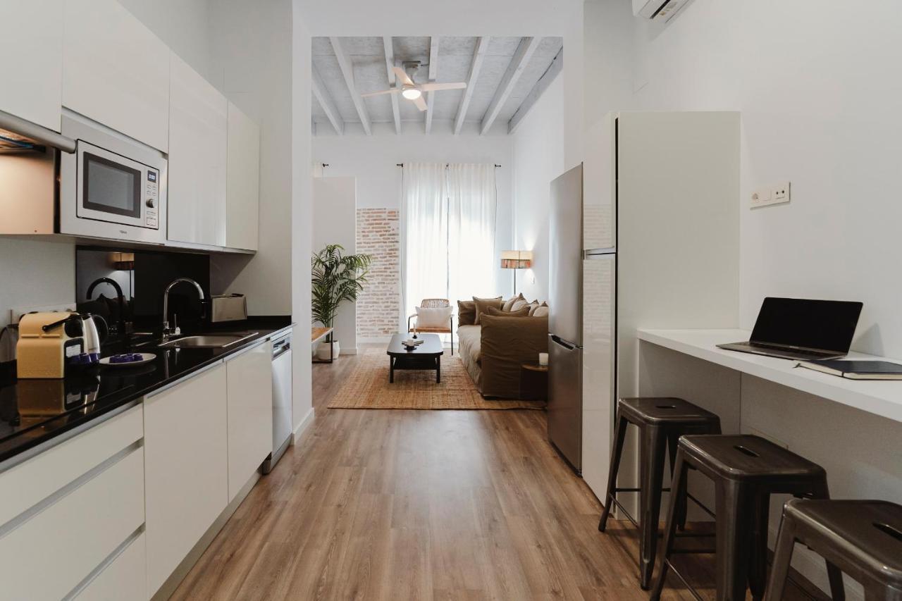 One&Lux Punonrostro Bright Minimalist Central Home — Photos 3